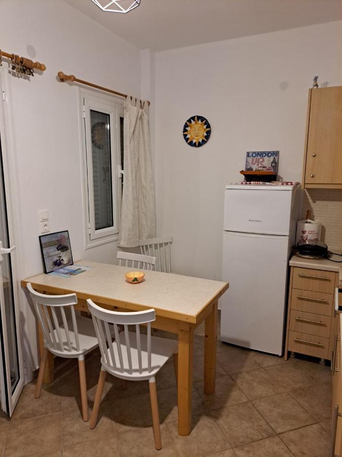 Apartment With Sea View And Balcony 60M From Beach Aegina Eksteriør bilde