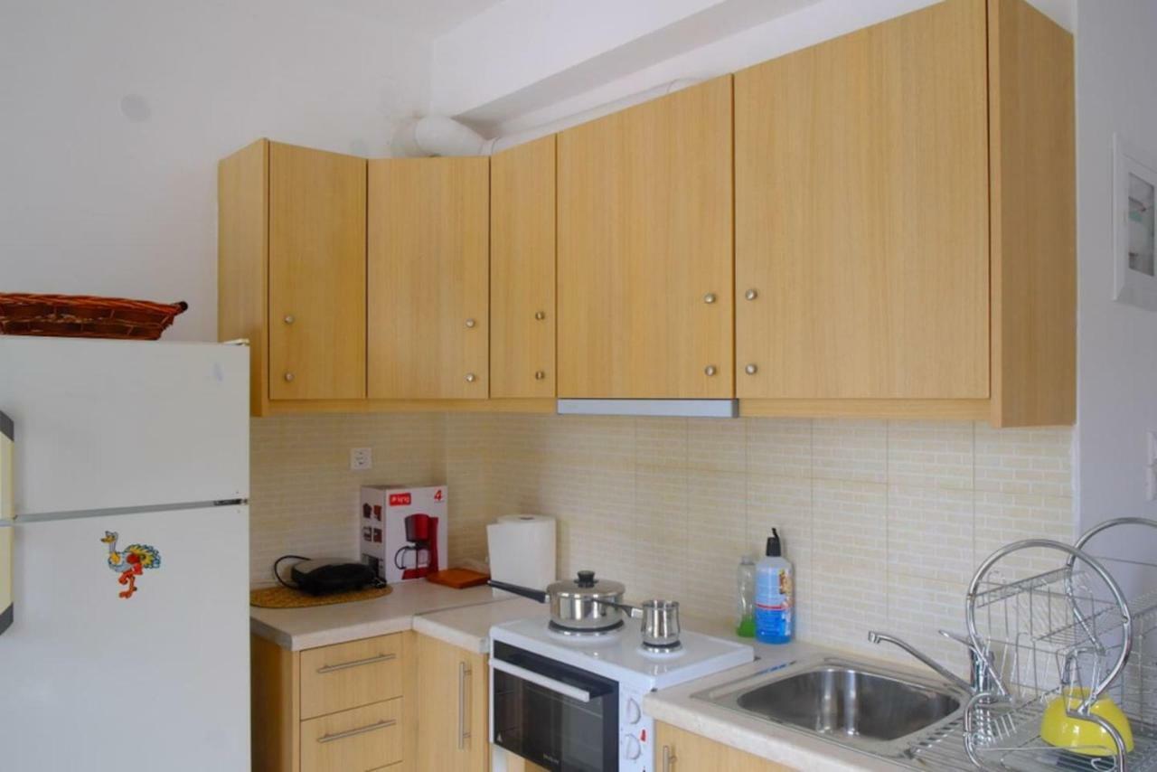 Apartment With Sea View And Balcony 60M From Beach Aegina Eksteriør bilde